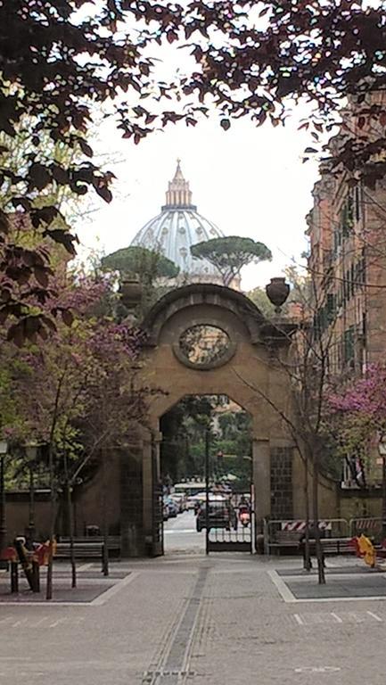 Jessy'S Rooms Rome Exterior photo