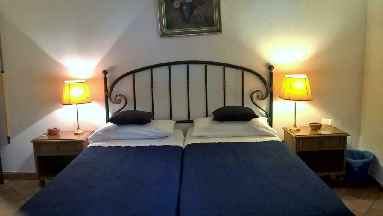Jessy'S Rooms Rome Exterior photo